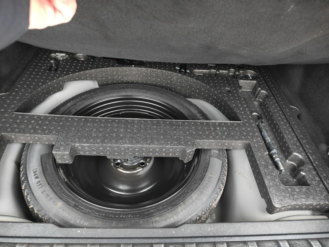 Peugeot 2008 - Zdjęcie 28