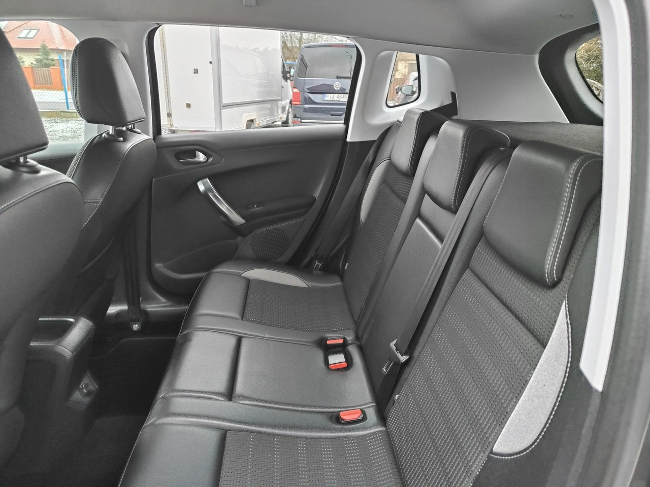 Peugeot 2008 - Zdjęcie 24