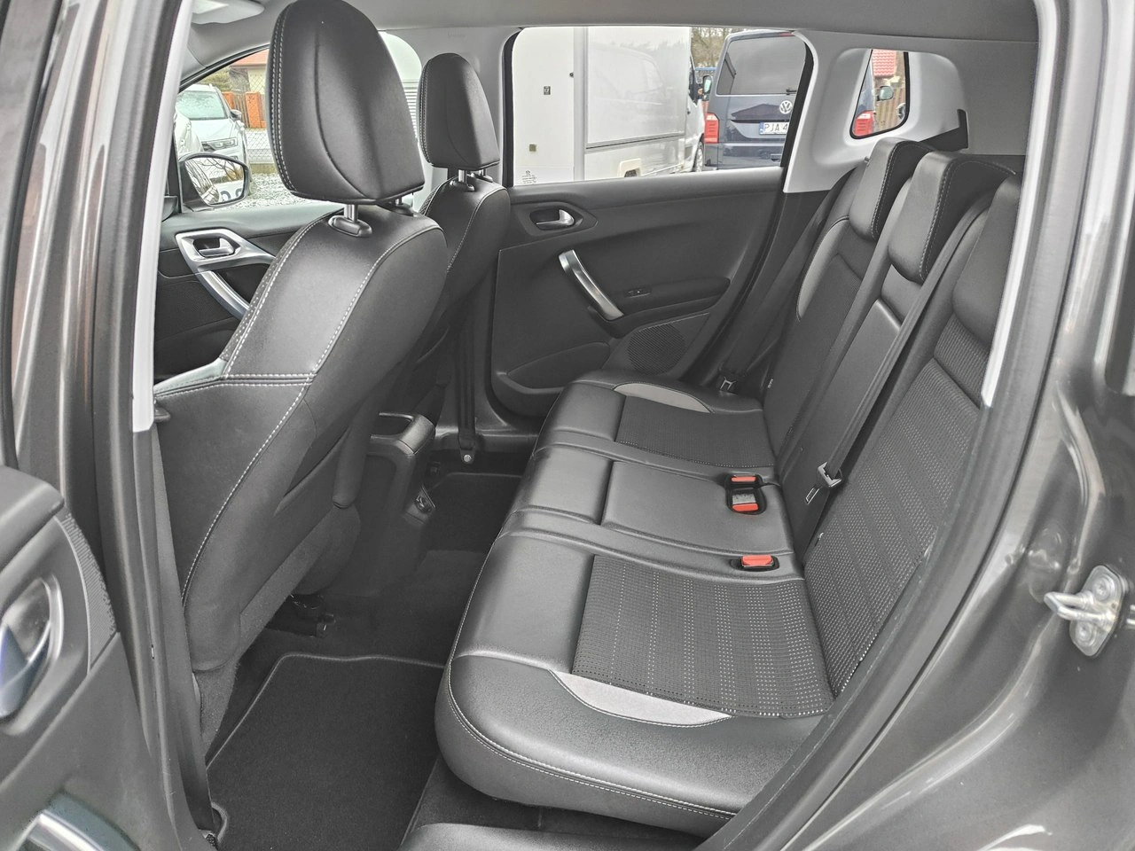 Peugeot 2008 - Zdjęcie 25