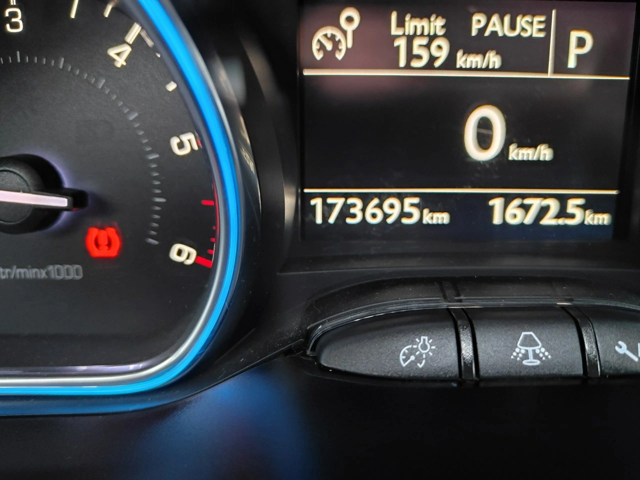 Peugeot 2008 - Zdjęcie 8