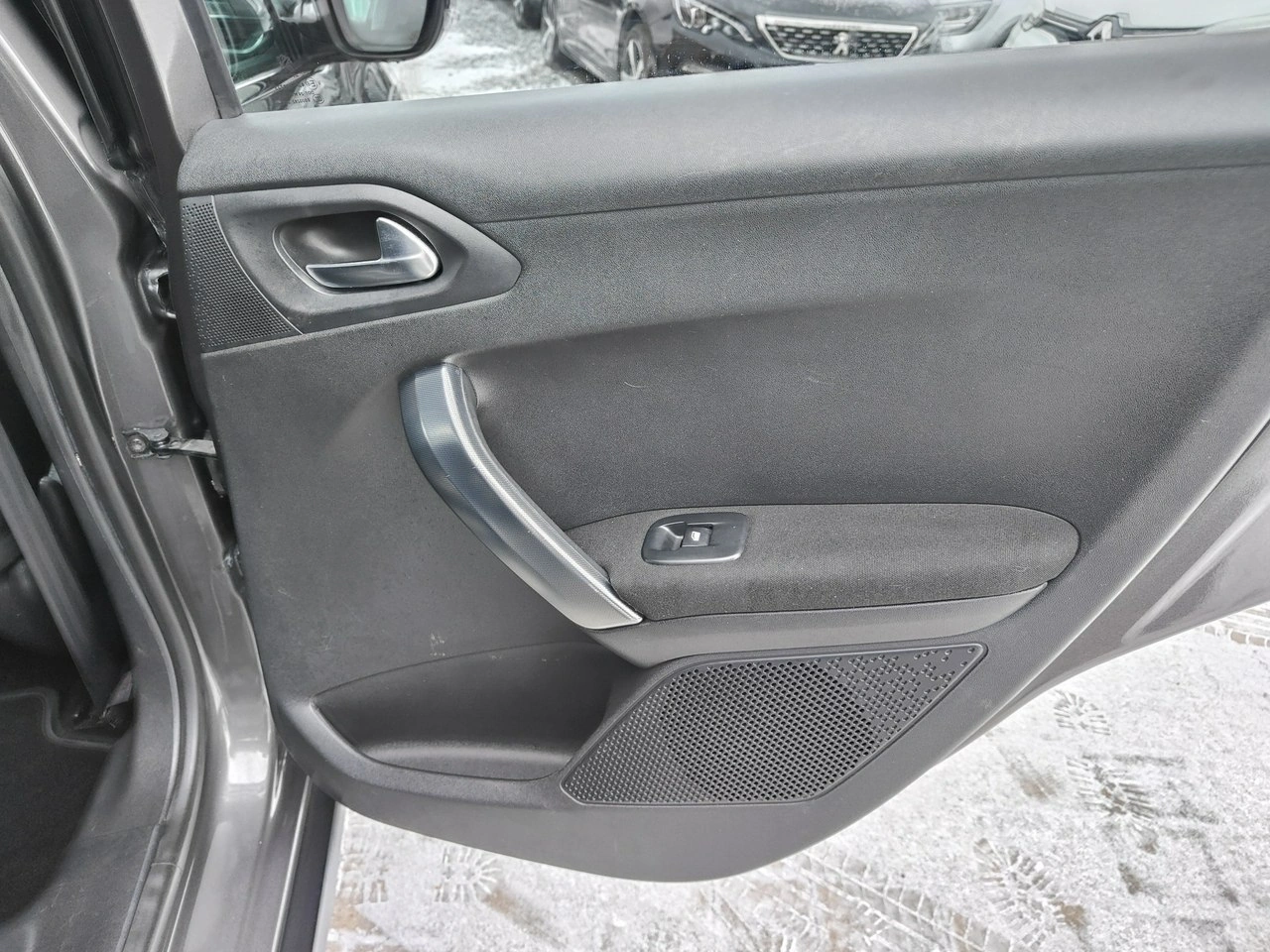 Peugeot 2008 - Zdjęcie 23