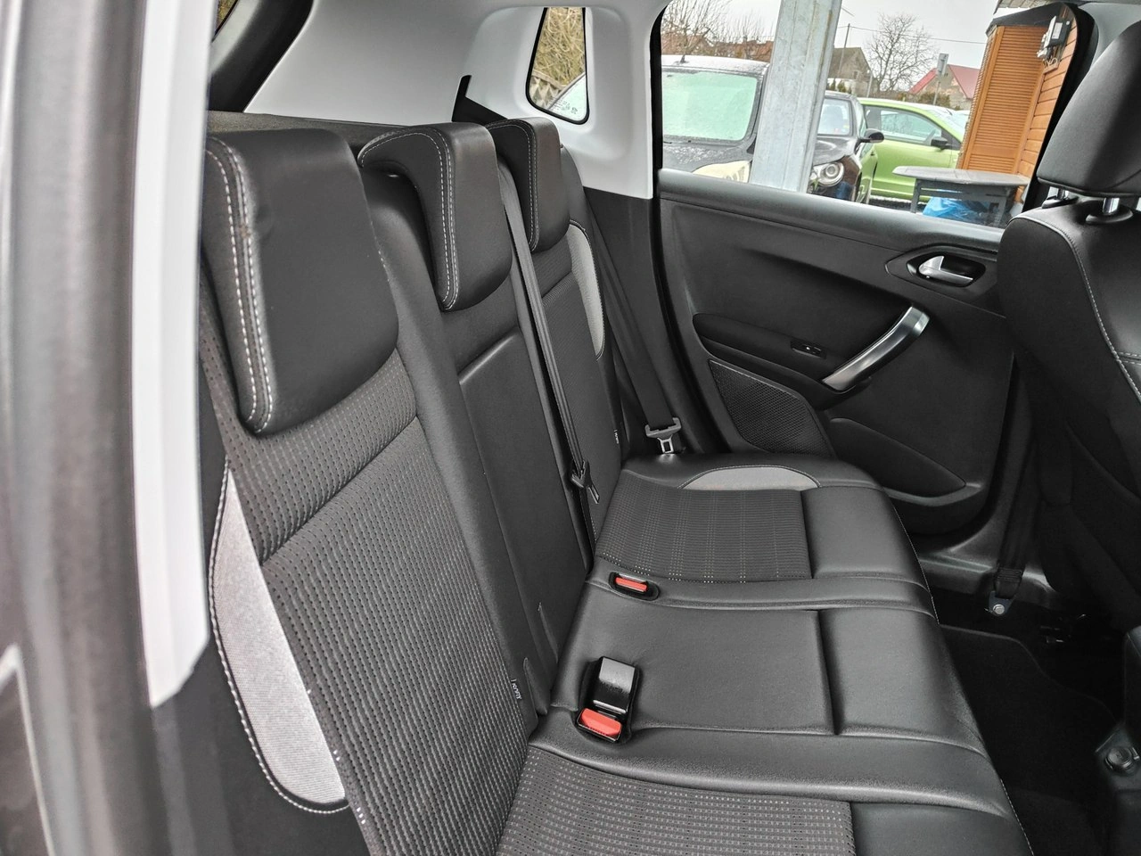 Peugeot 2008 - Zdjęcie 21