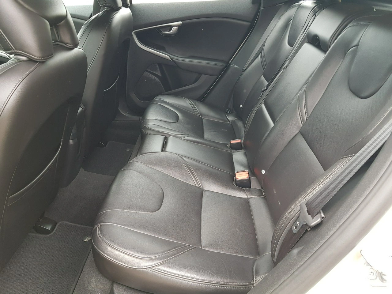 Volvo V40 - Zdjęcie 10