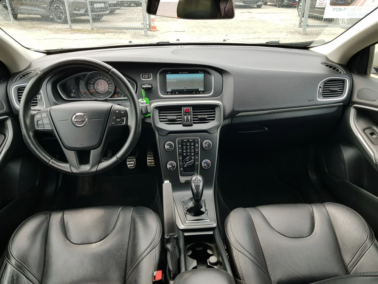 Volvo V40 - Zdjęcie 11