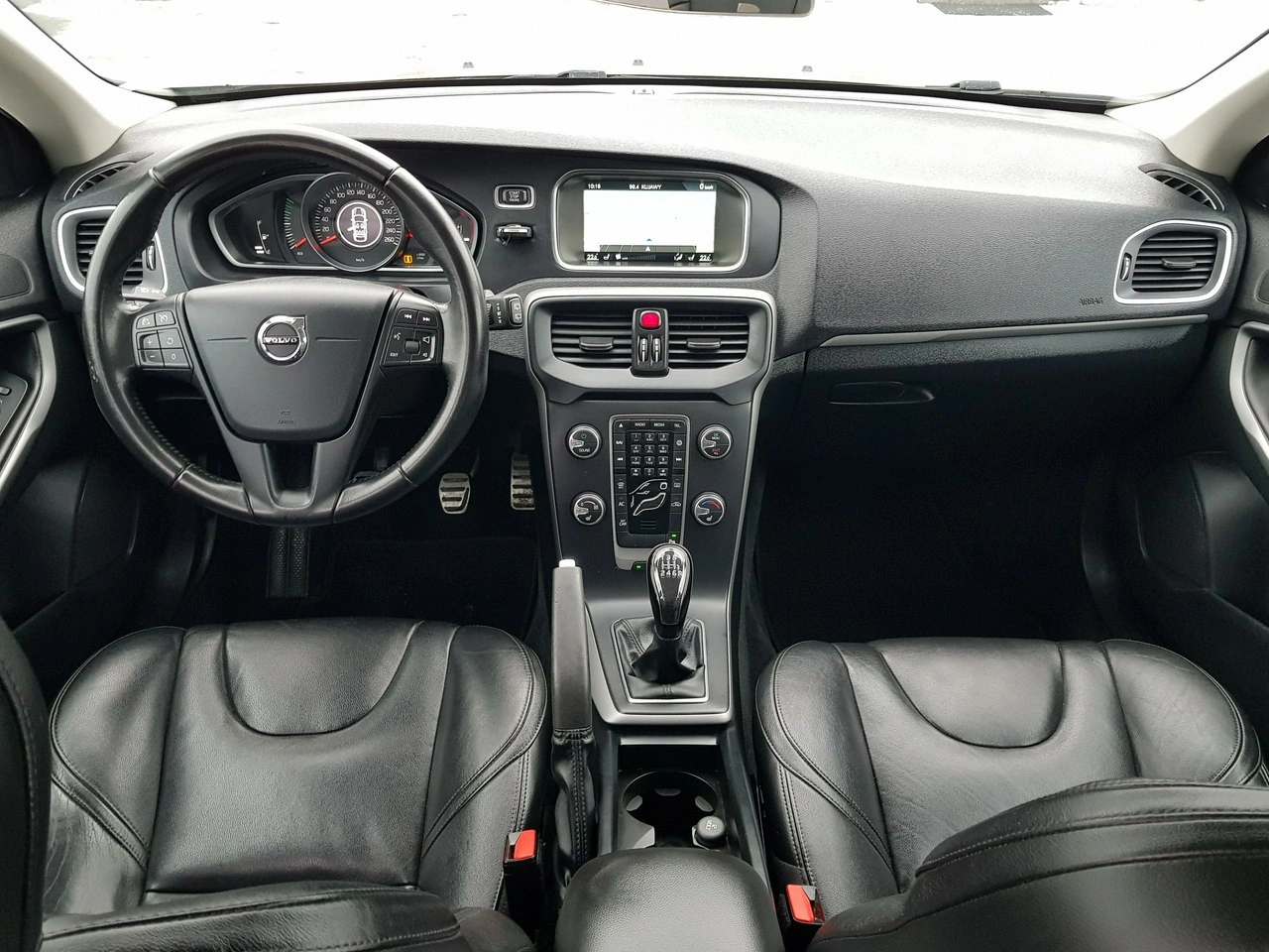 Volvo V40 - Zdjęcie 11