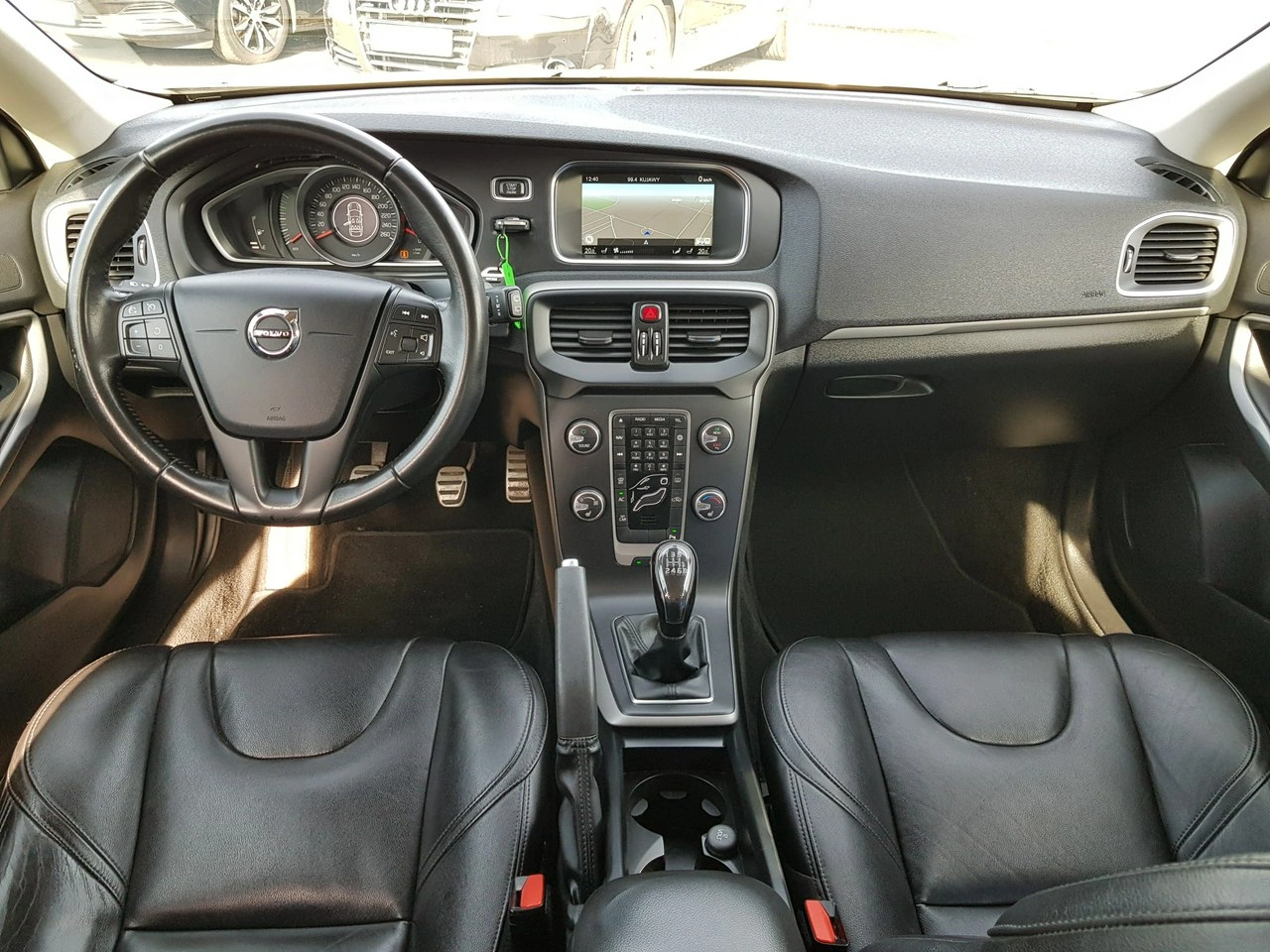 Volvo V40 - Zdjęcie 11