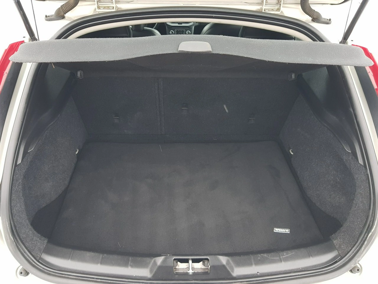 Volvo V40 - Zdjęcie 13