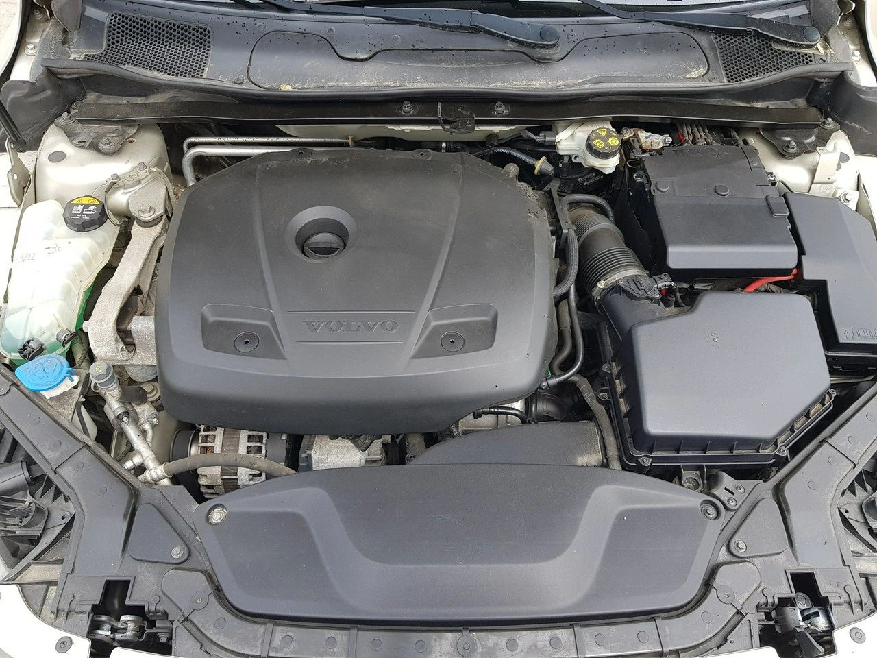 Volvo V40 - Zdjęcie 17