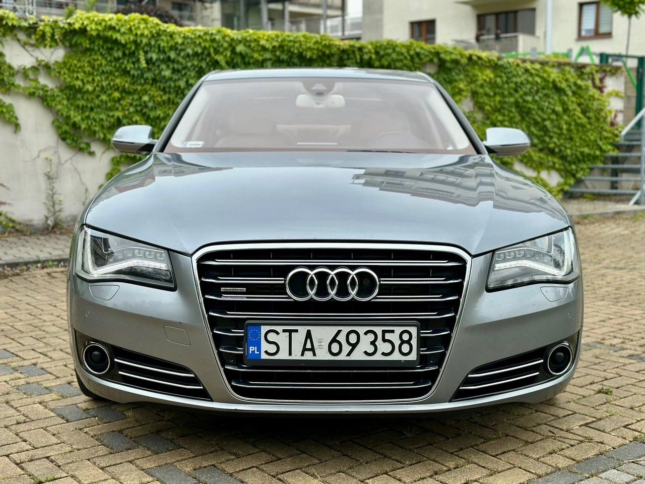 Audi A8 - Zdjęcie 11