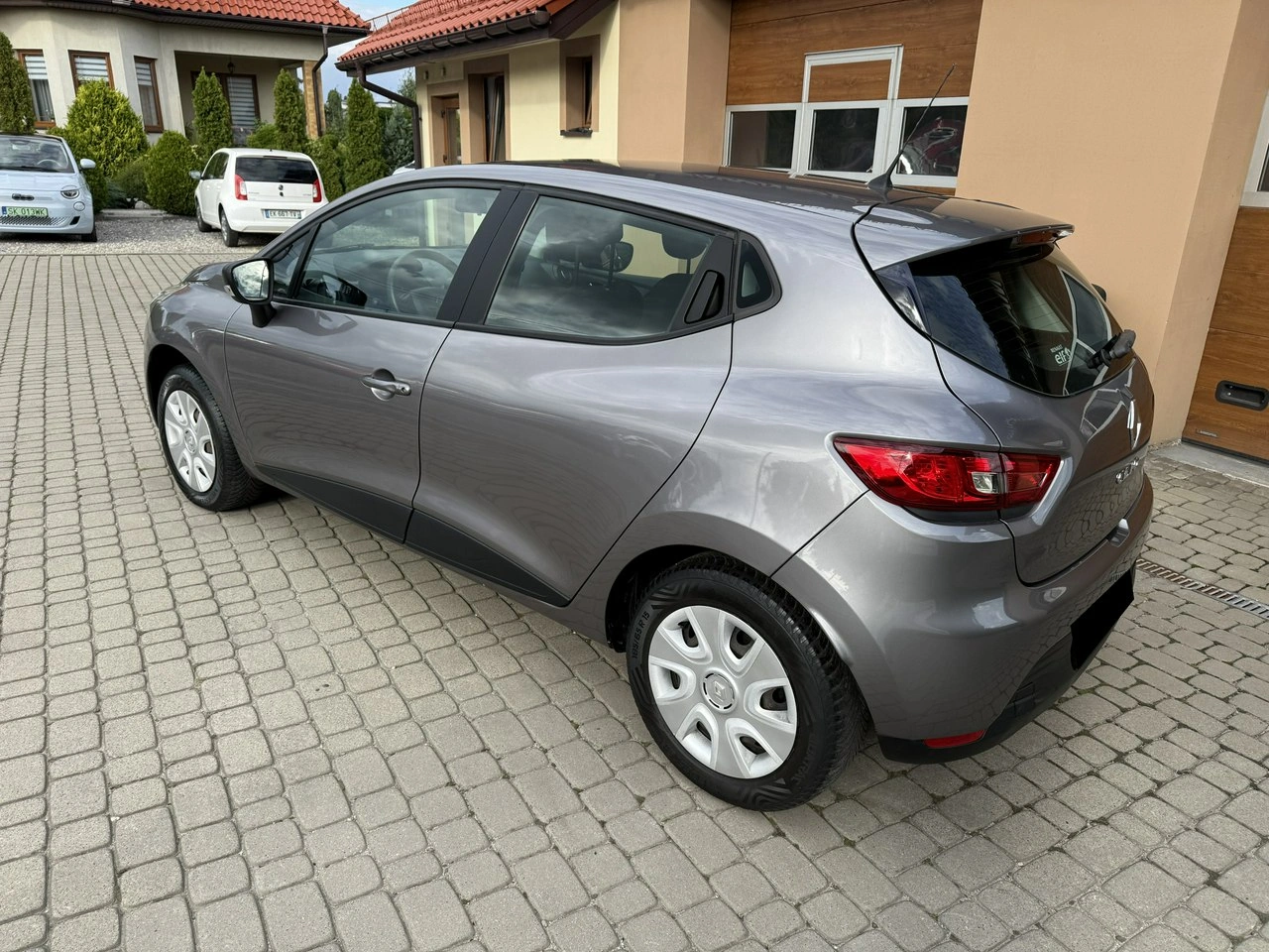 Renault Clio - Zdjęcie 9