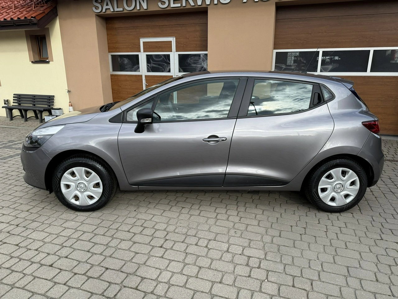 Renault Clio - Zdjęcie 10