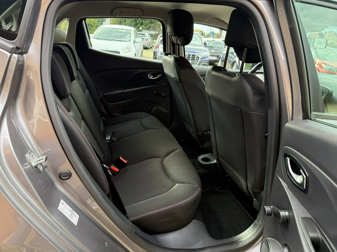 Renault Clio - Zdjęcie 20