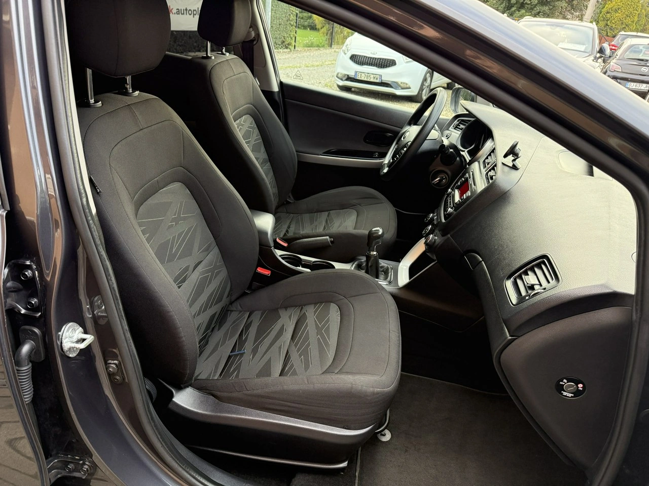 Kia Ceed - Zdjęcie 22