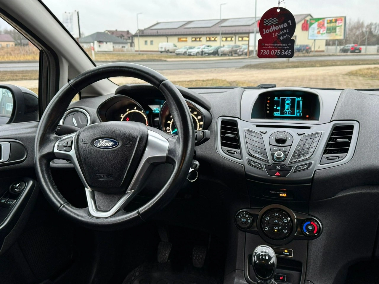 Ford Fiesta - Zdjęcie 17