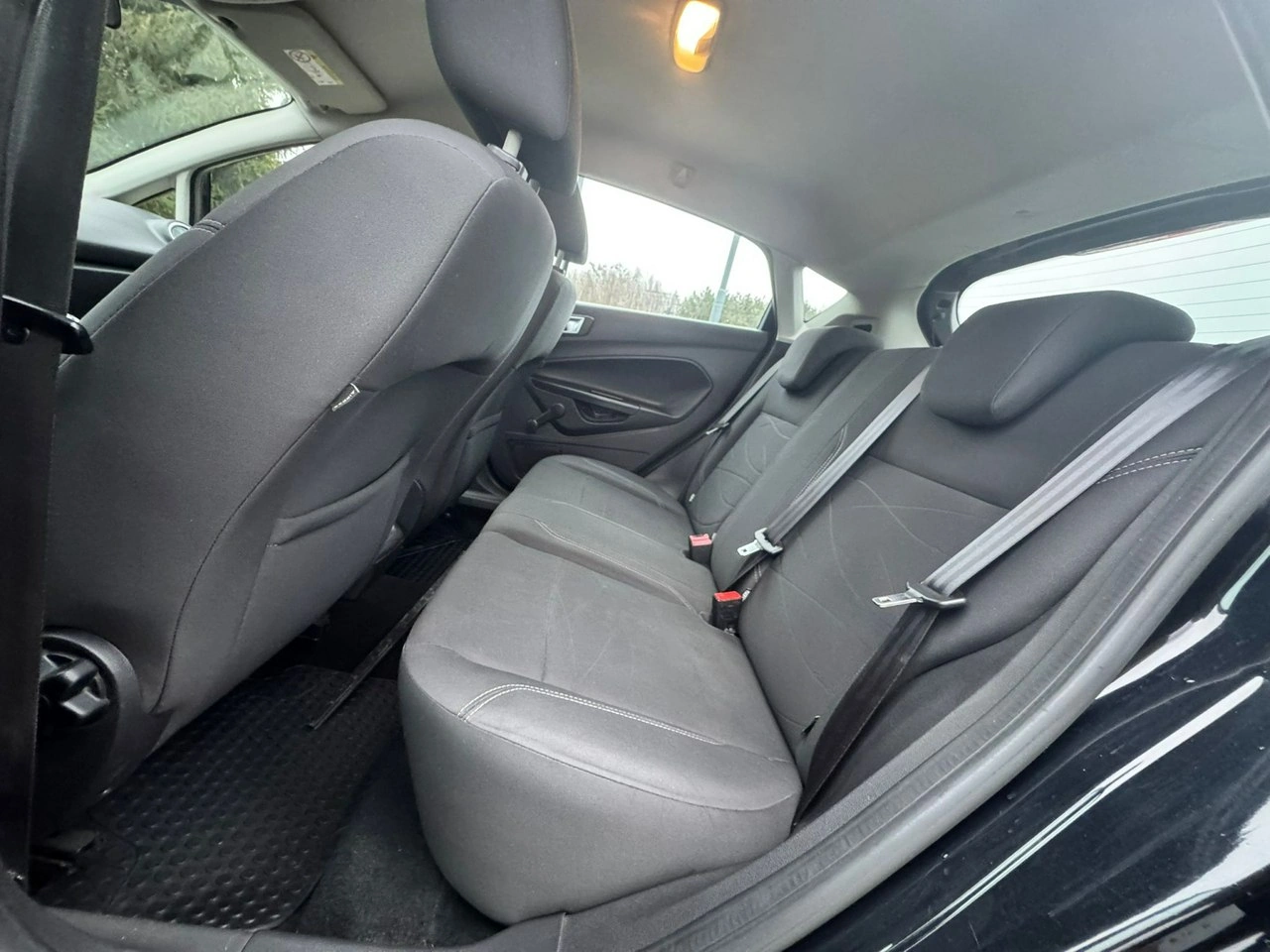 Ford Fiesta - Zdjęcie 23