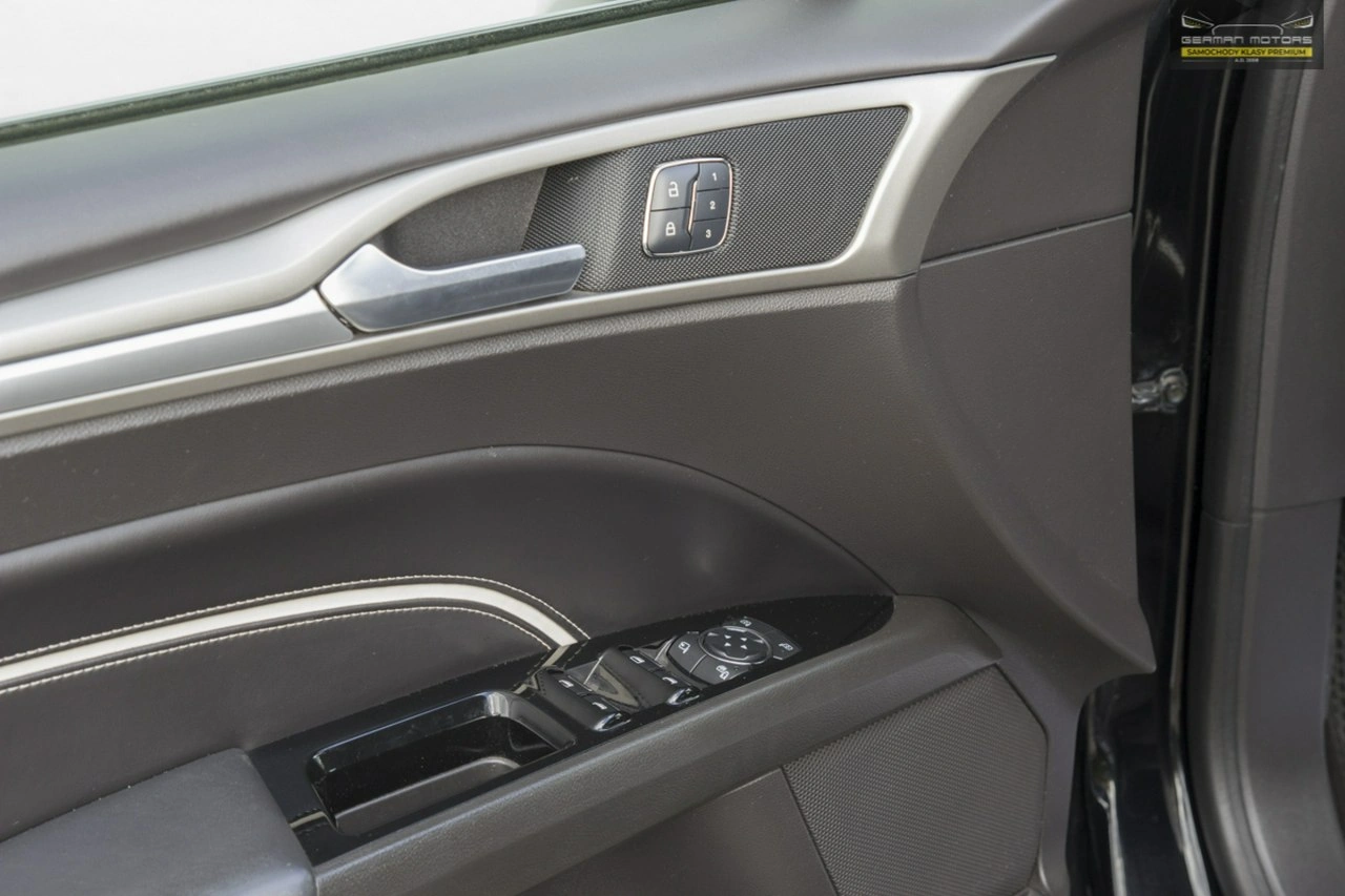 Ford Mondeo - Zdjęcie 21