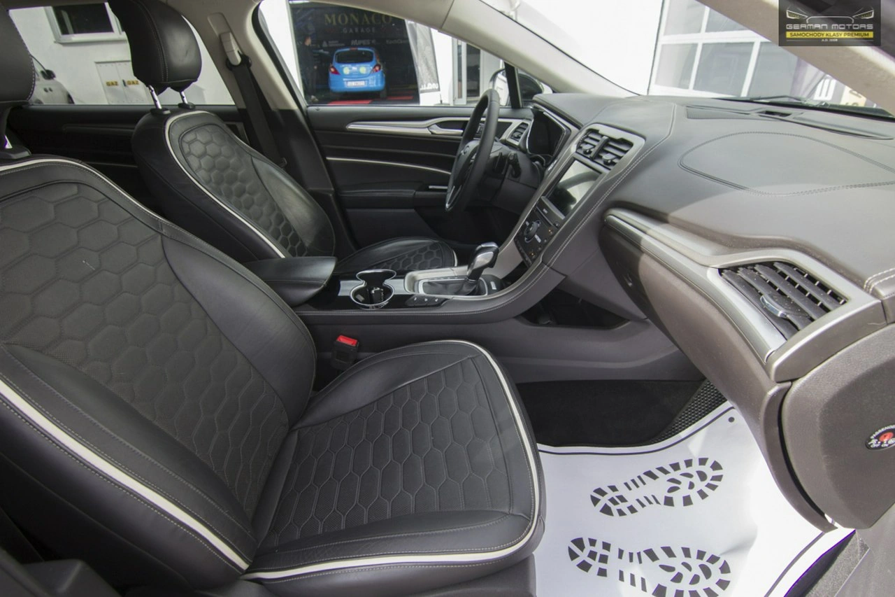 Ford Mondeo - Zdjęcie 28