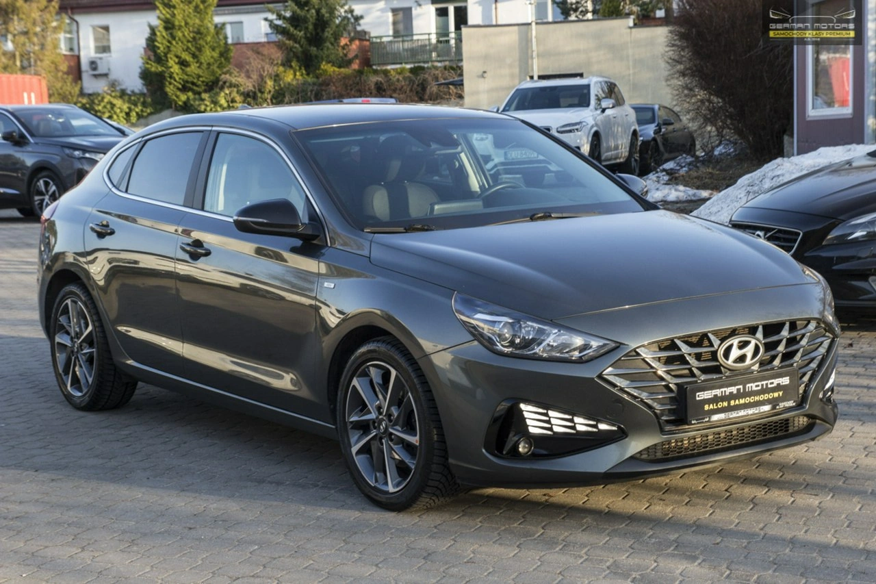 Hyundai i30 - Zdjęcie 10