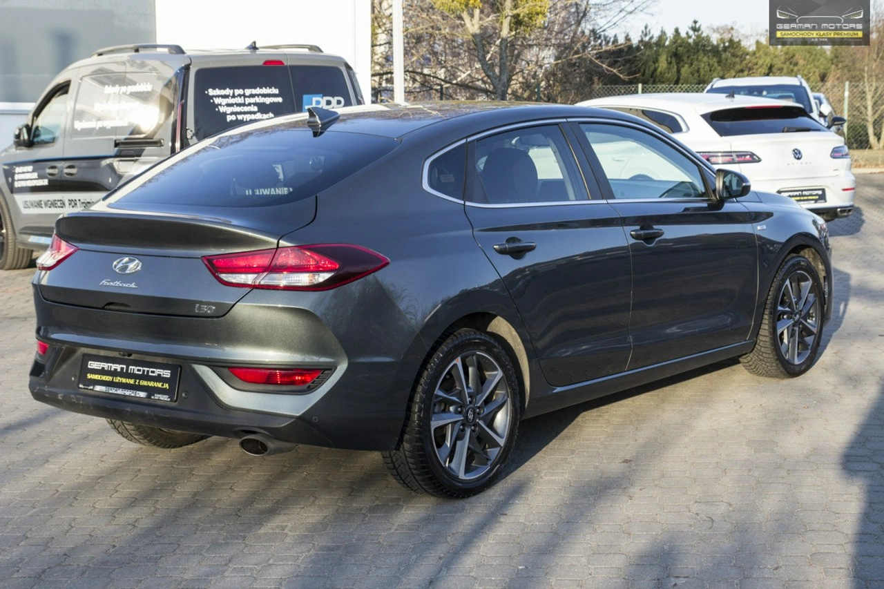 Hyundai i30 - Zdjęcie 12