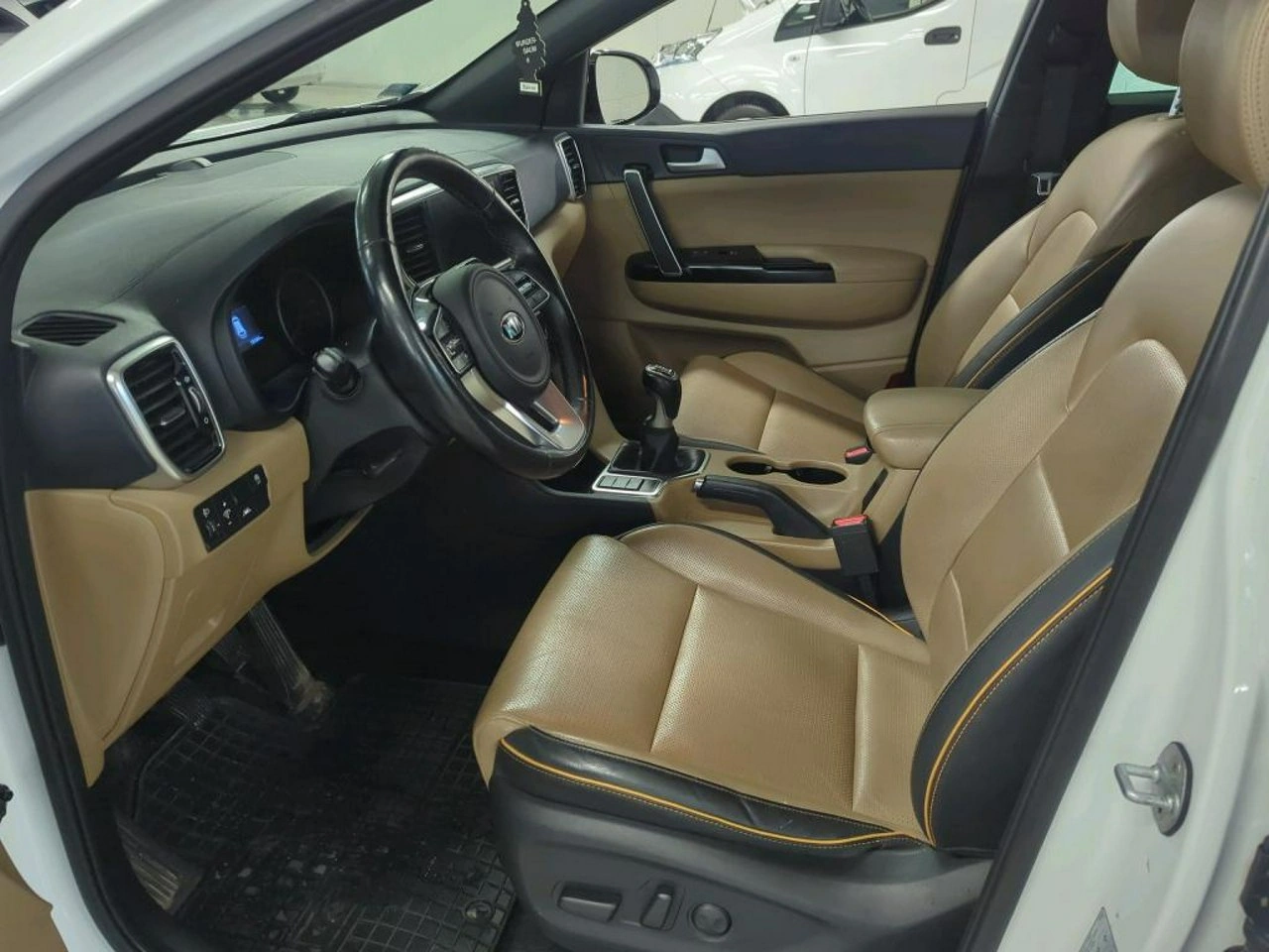 Kia Sportage - Zdjęcie 5