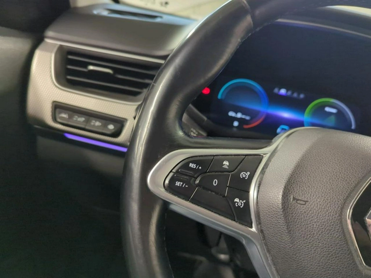 Renault Arkana - Zdjęcie 11