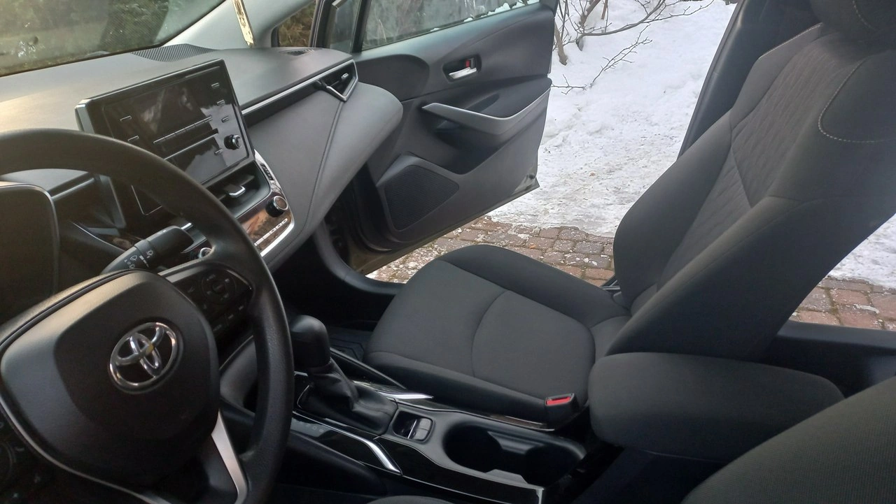 Toyota Corolla - Zdjęcie 9