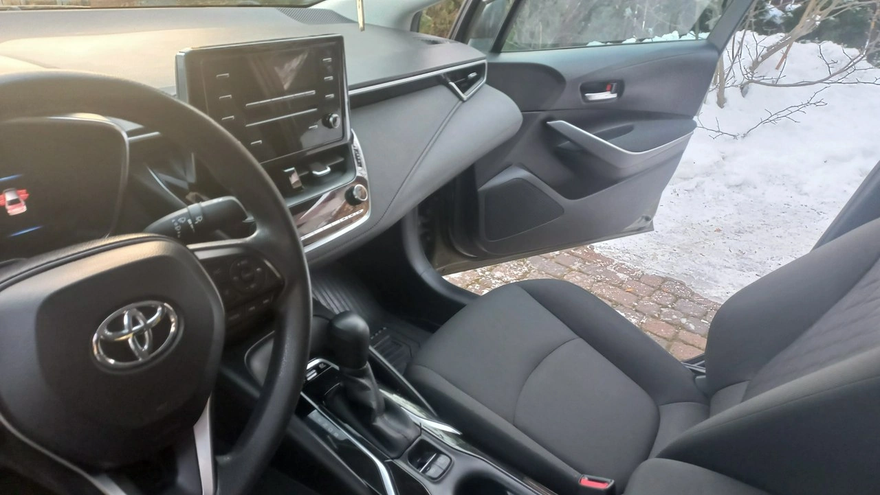 Toyota Corolla - Zdjęcie 33