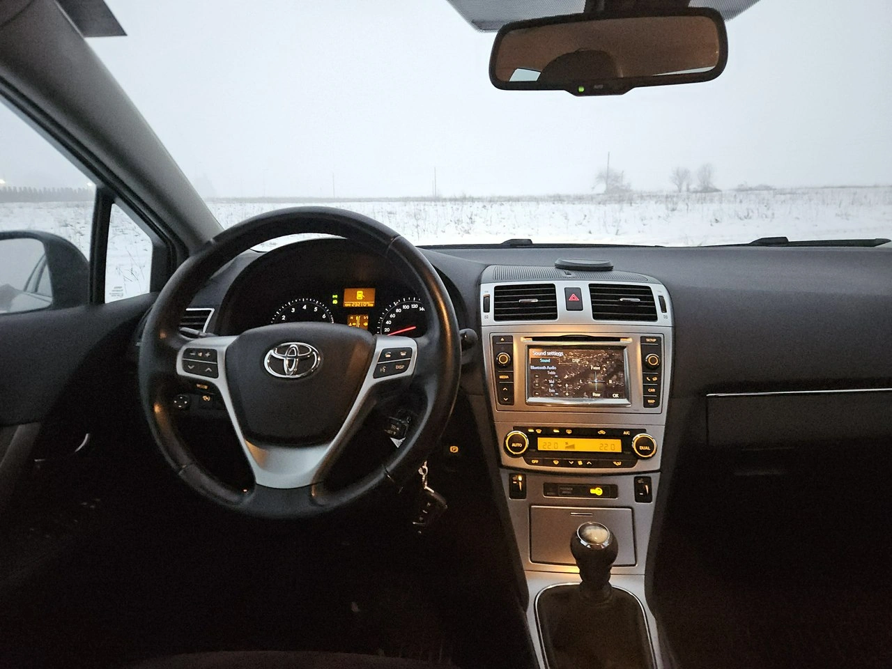 Toyota Avensis - Zdjęcie 11