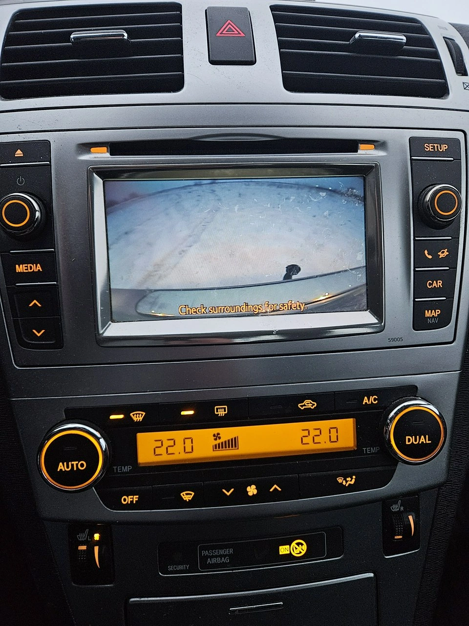 Toyota Avensis - Zdjęcie 13