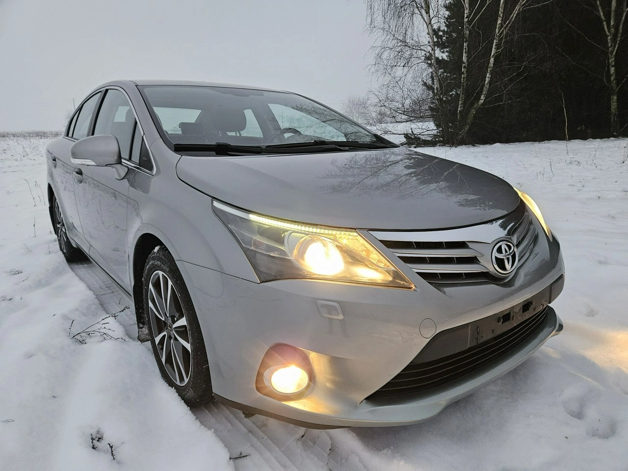 Toyota Avensis - Zdjęcie 4