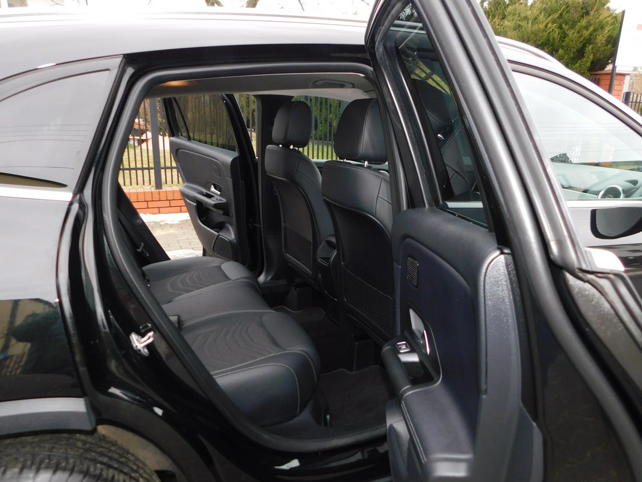 Mercedes GLA 250 - Zdjęcie 9