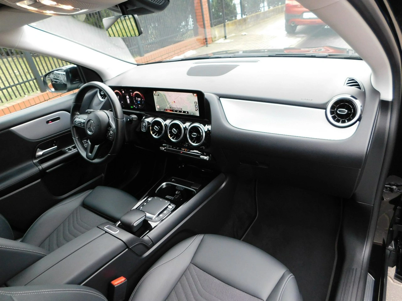 Mercedes GLA 250 - Zdjęcie 6