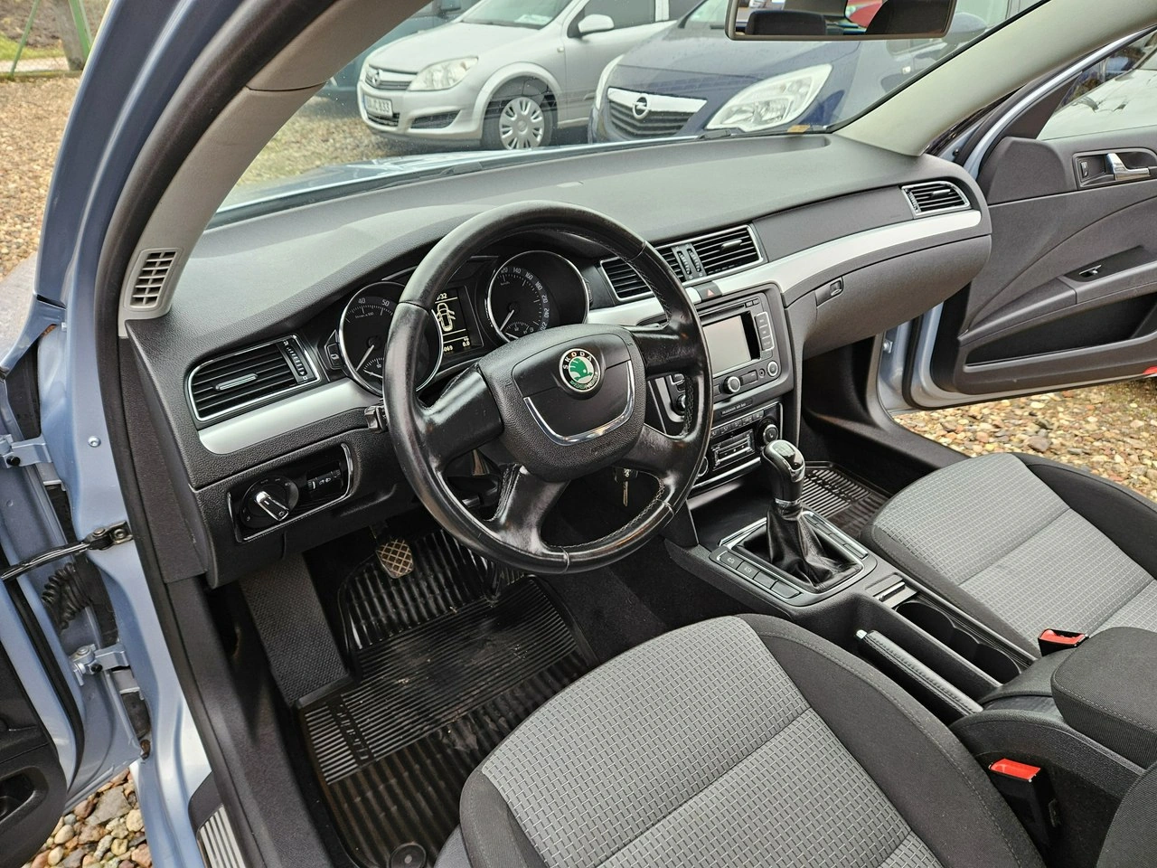 Skoda Superb - Zdjęcie 7