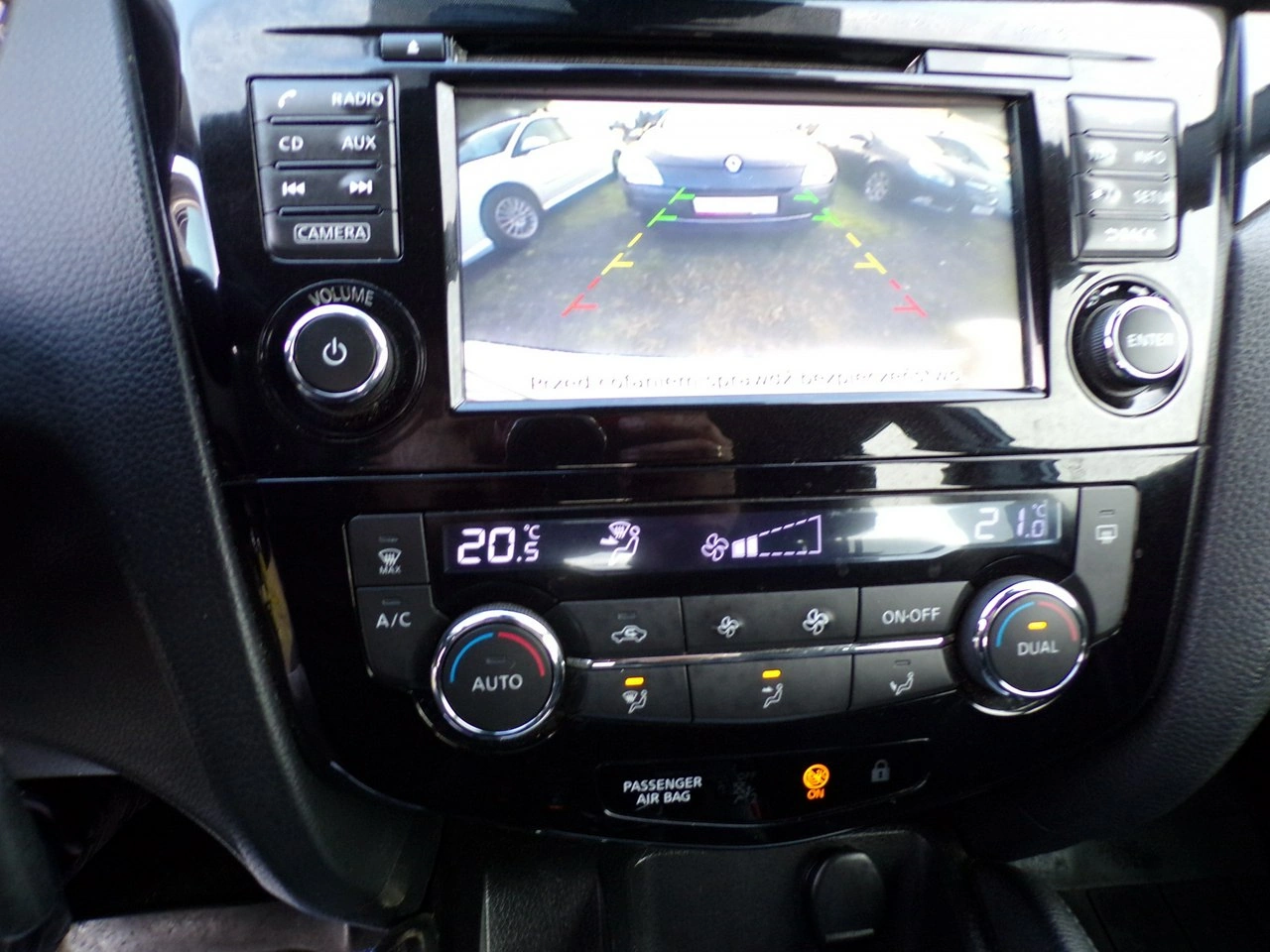 Nissan Qashqai - Zdjęcie 25