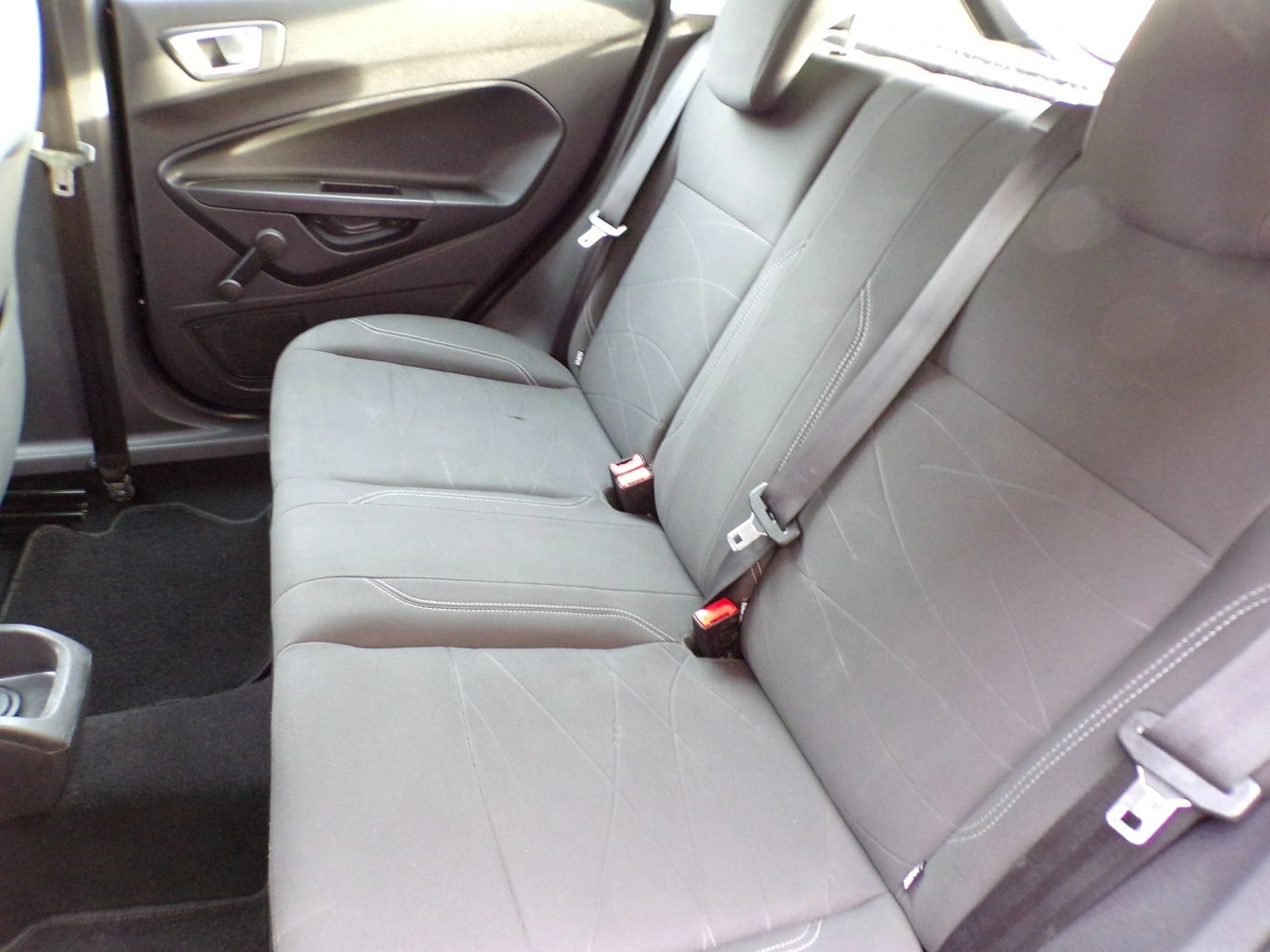 Ford Fiesta - Zdjęcie 23