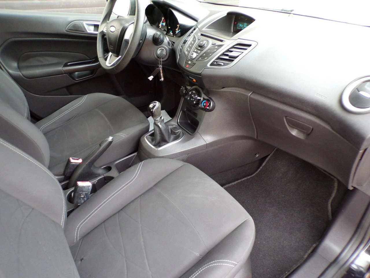 Ford Fiesta - Zdjęcie 20