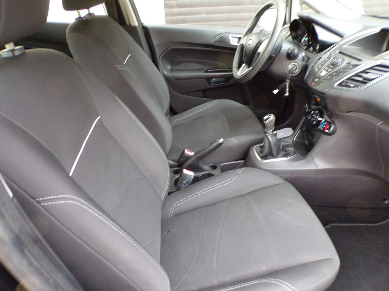 Ford Fiesta - Zdjęcie 29