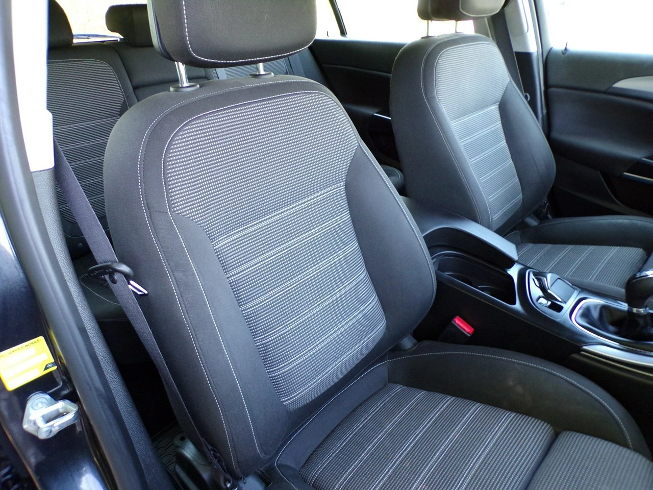 Opel Insignia - Zdjęcie 33