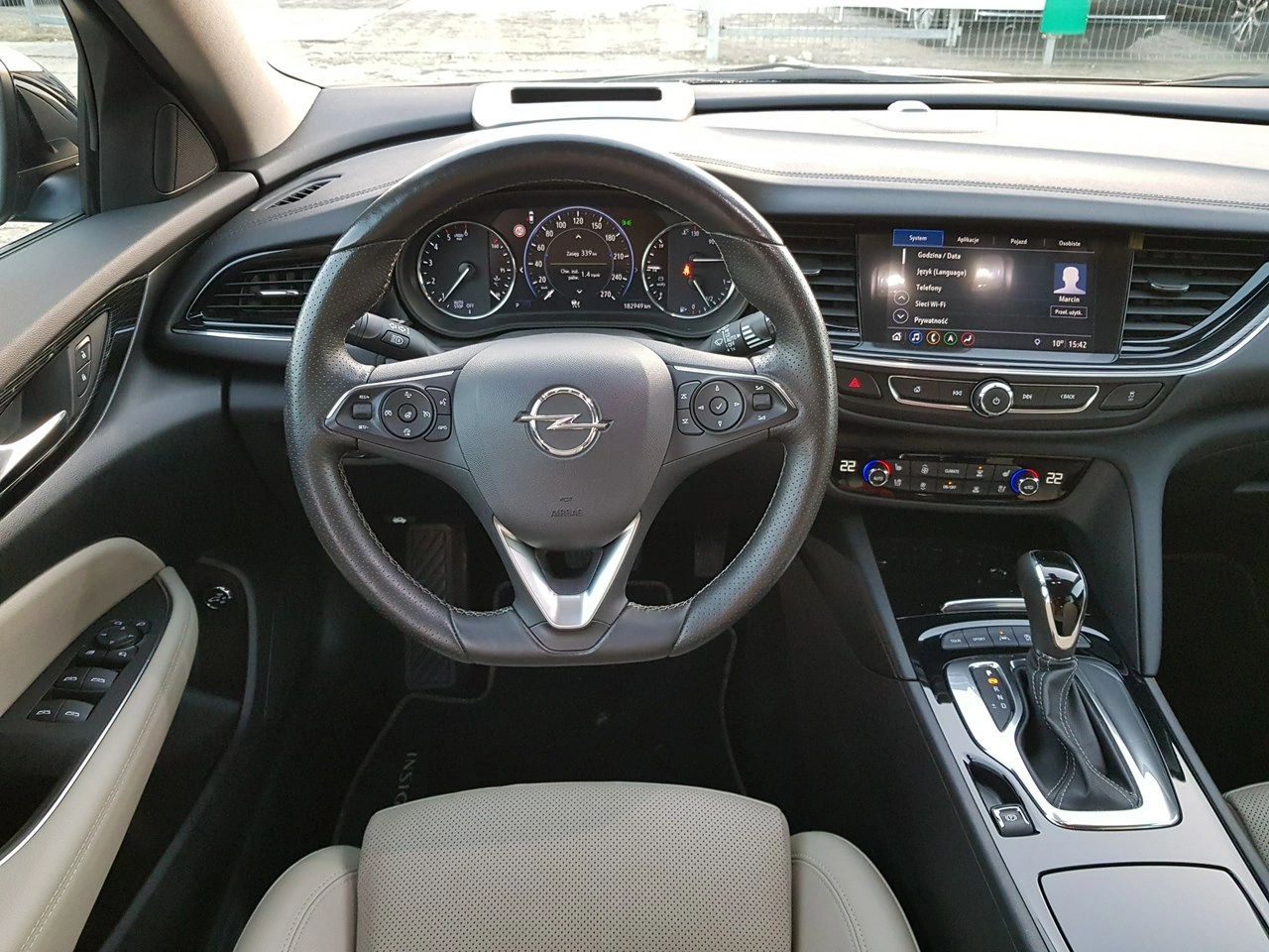 Opel Insignia - Zdjęcie 12