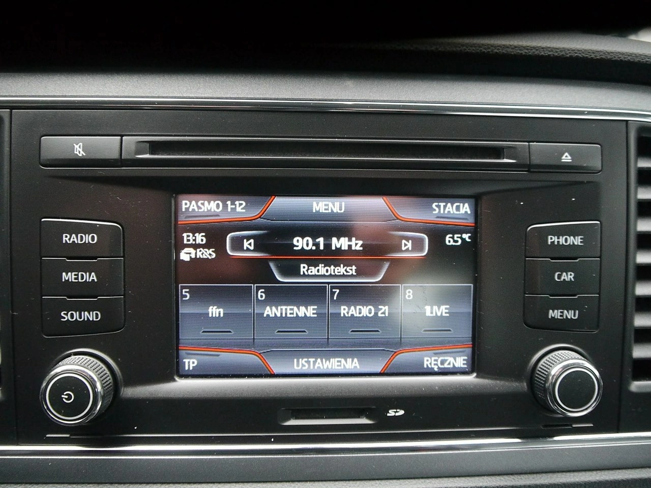 Seat Leon - Zdjęcie 18