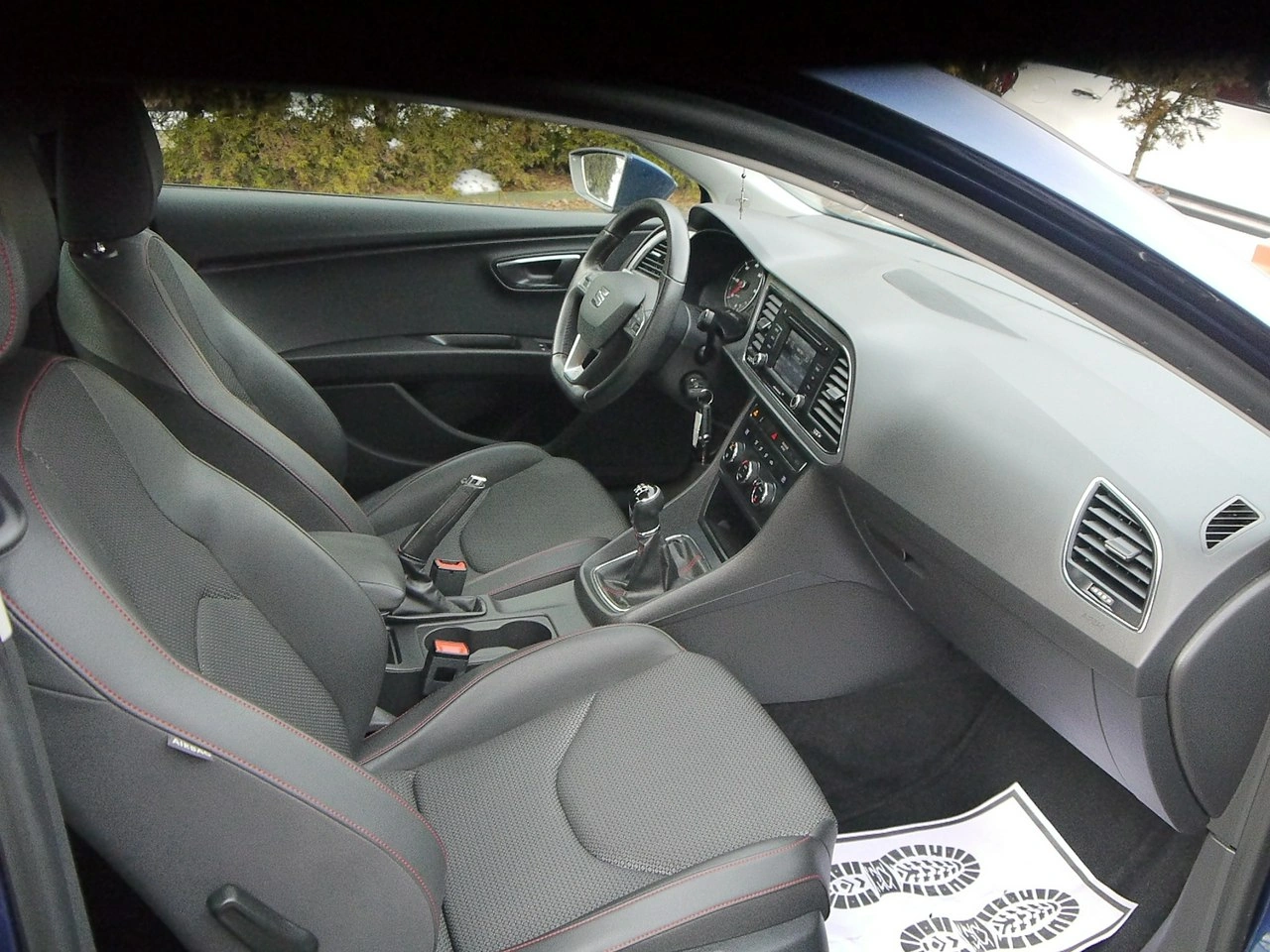 Seat Leon - Zdjęcie 24