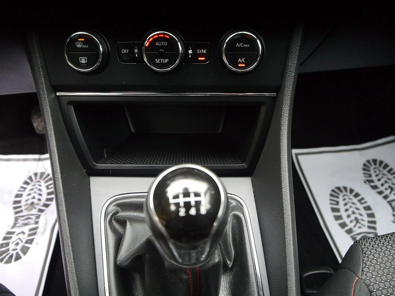 Seat Leon - Zdjęcie 24