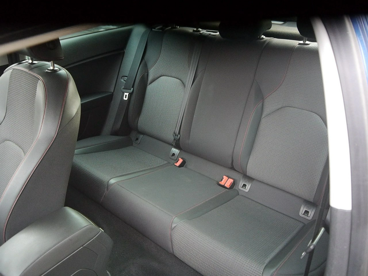 Seat Leon - Zdjęcie 27