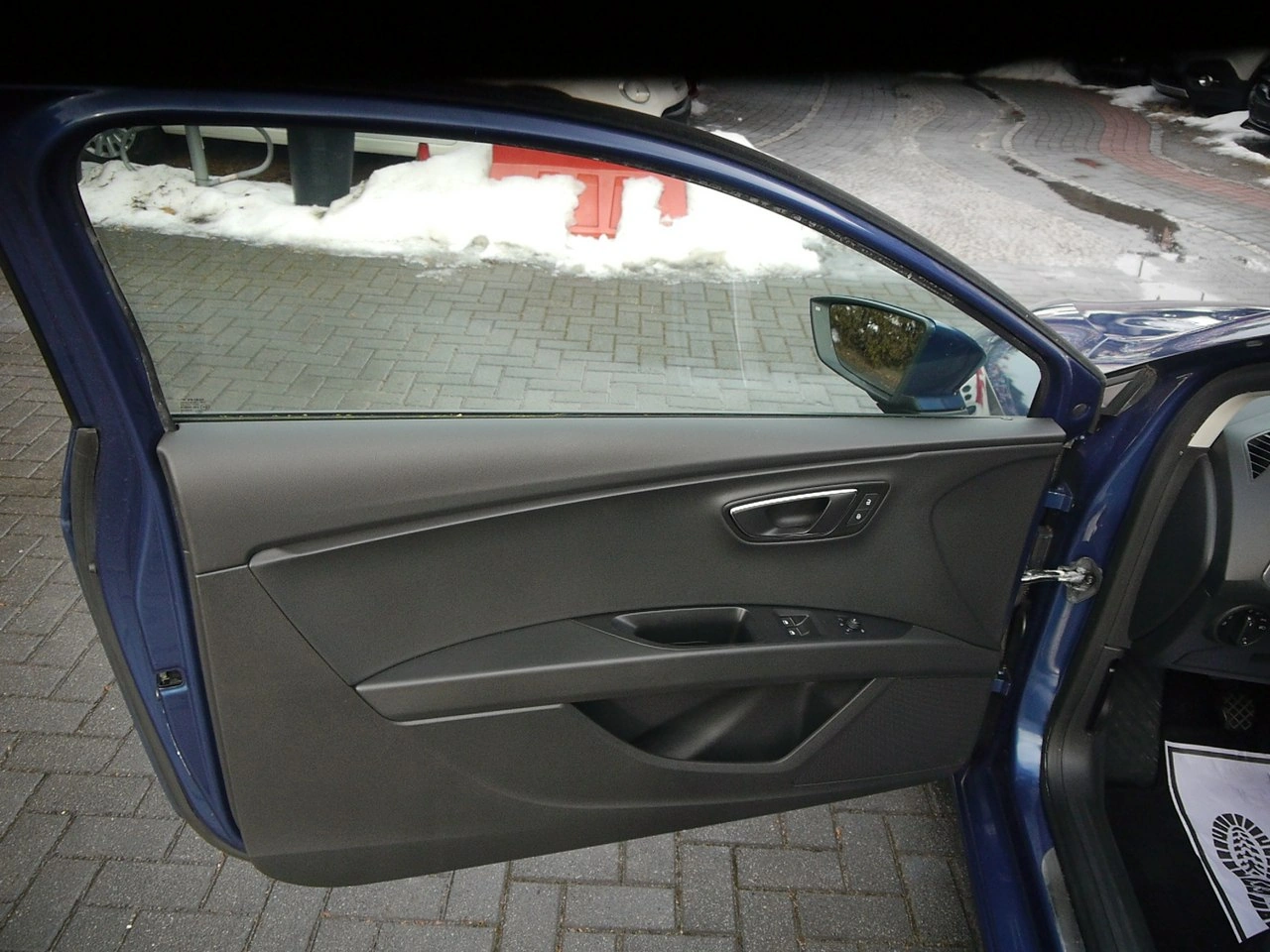 Seat Leon - Zdjęcie 31