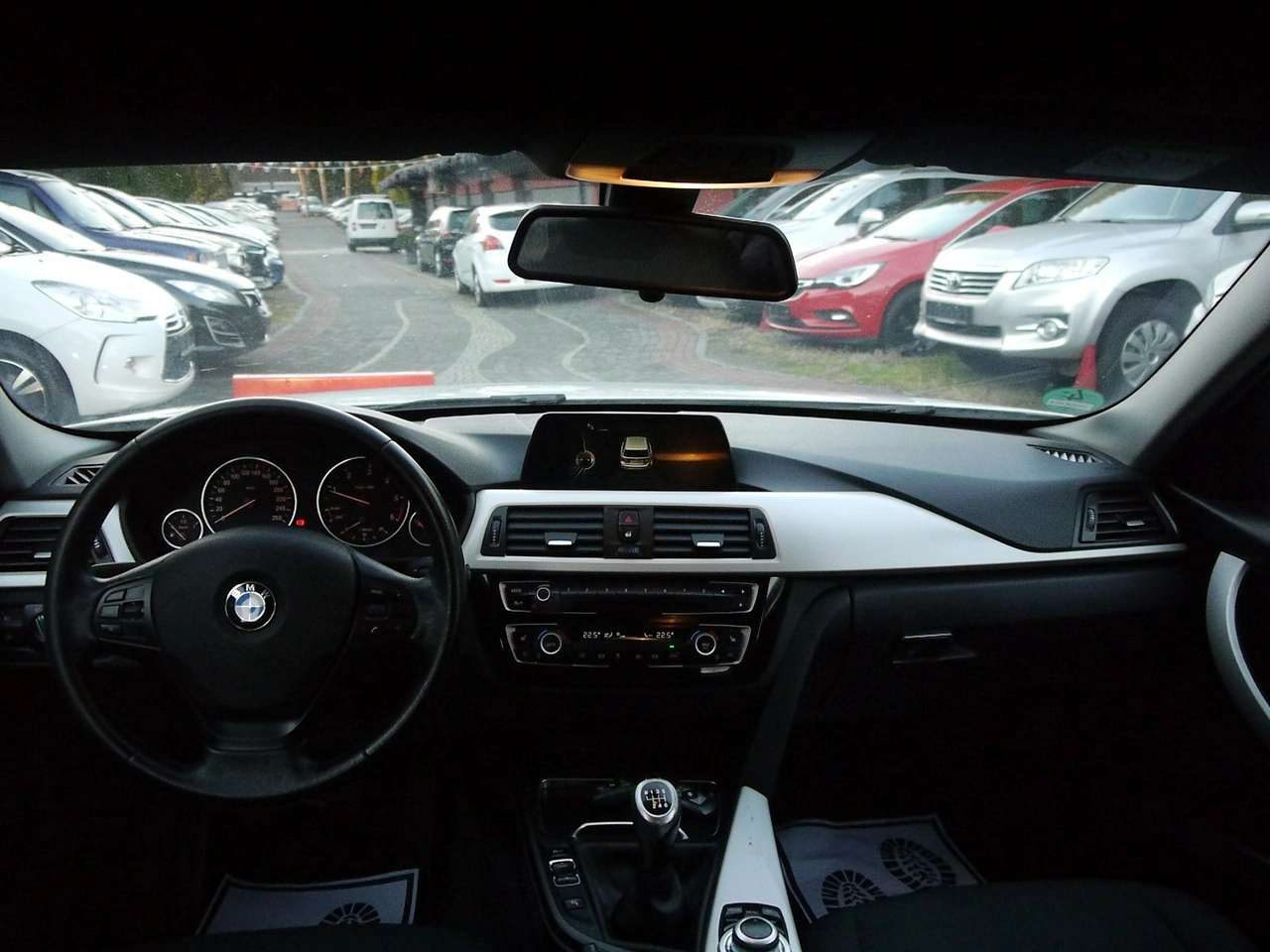 BMW 318 - Zdjęcie 16