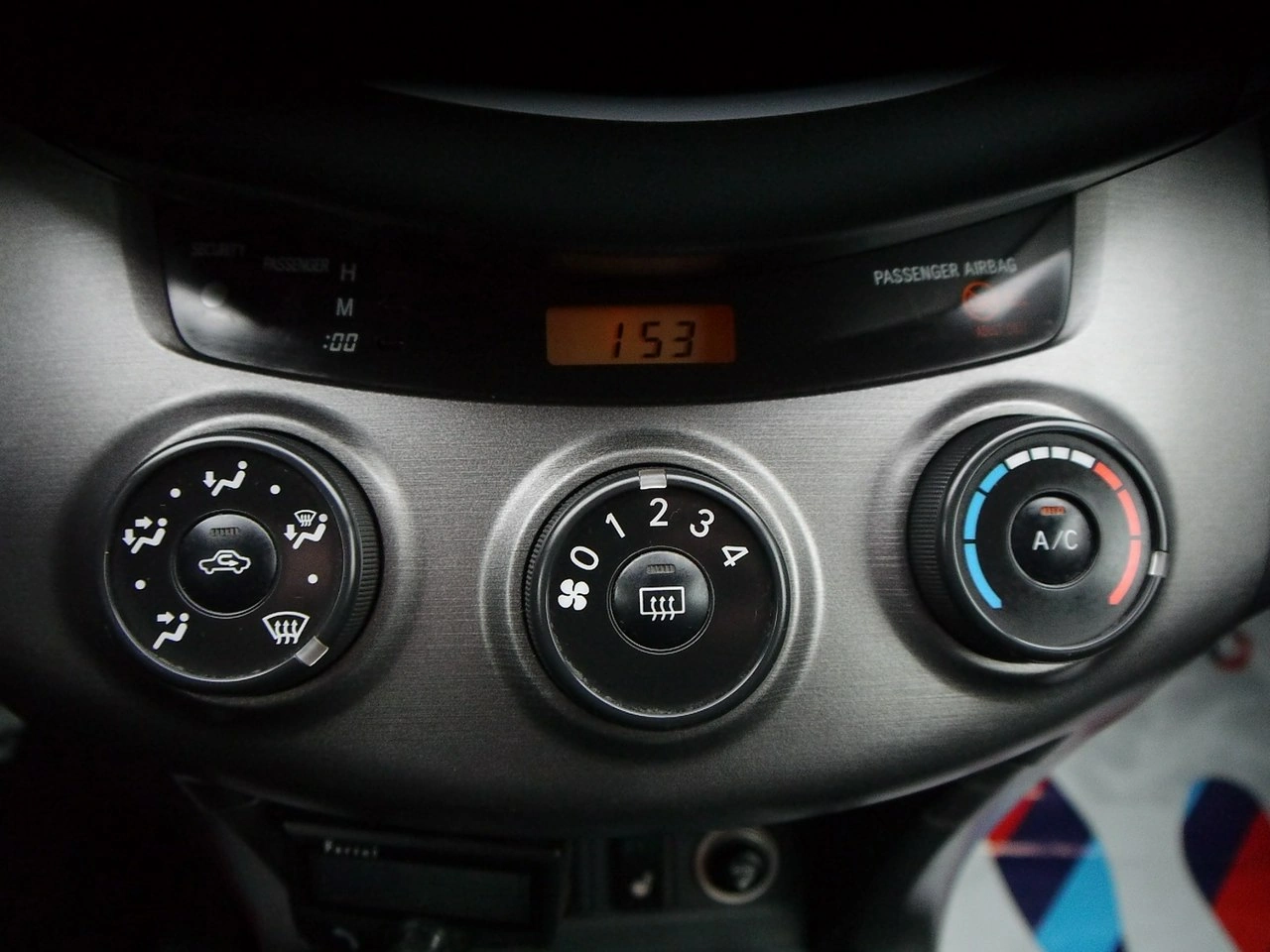 Toyota RAV-4 - Zdjęcie 17