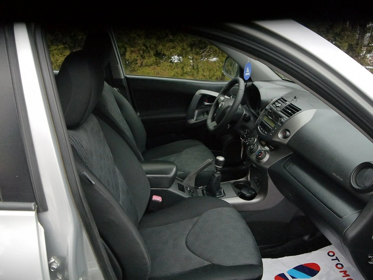 Toyota RAV-4 - Zdjęcie 22