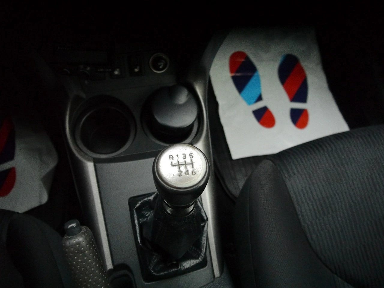 Toyota RAV-4 - Zdjęcie 25