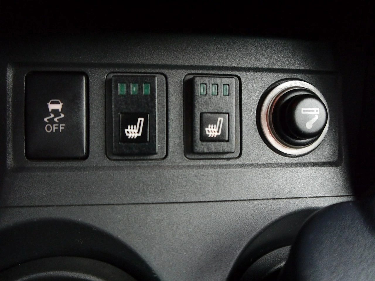 Toyota RAV-4 - Zdjęcie 27