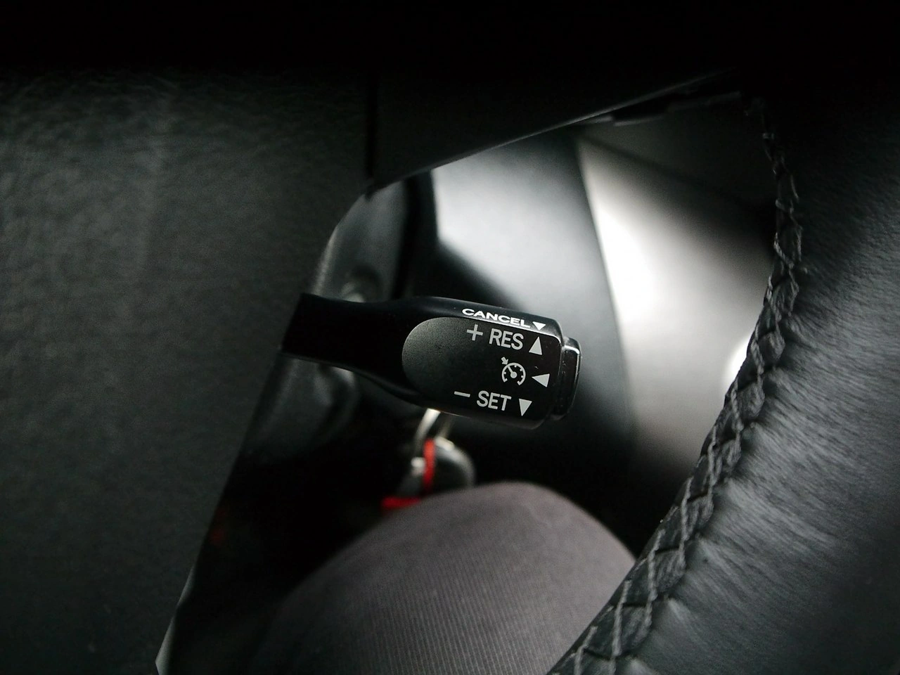 Toyota RAV-4 - Zdjęcie 30